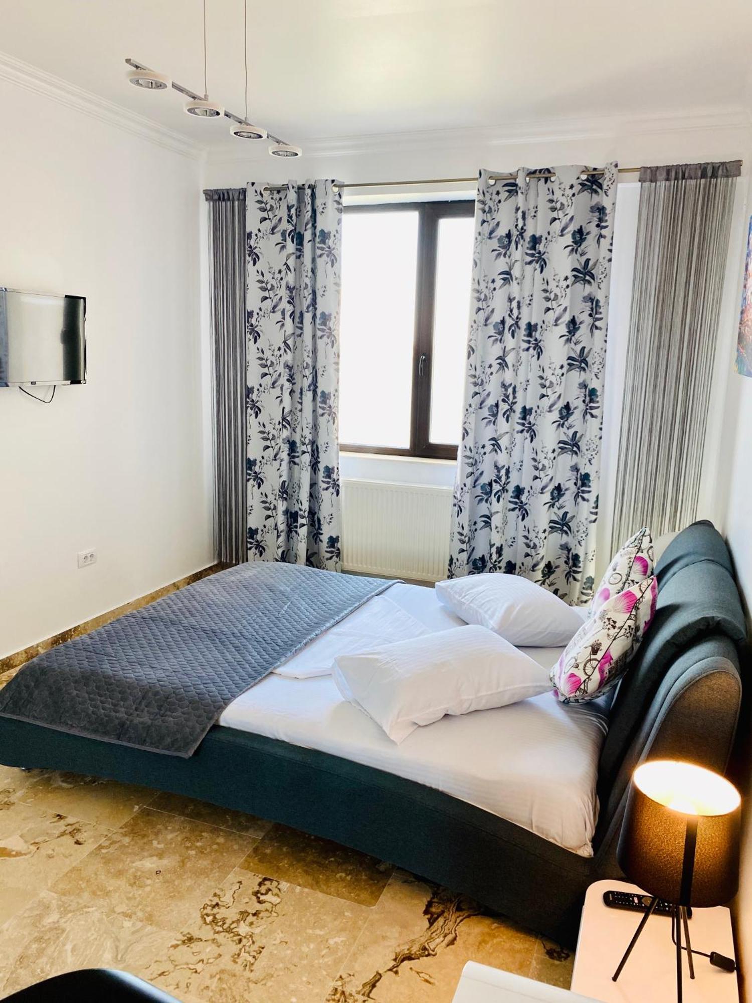 Solid Apartments Mamaia Ngoại thất bức ảnh